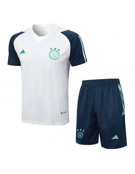 Jerseys + Shorts Ajax 23/24