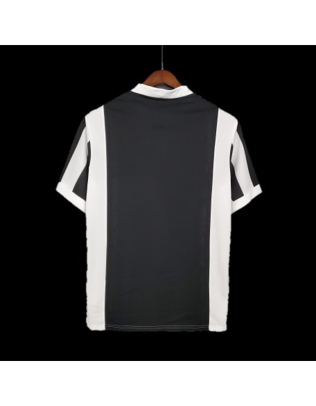 Juventus Home Football Jersey 17/18 Retro