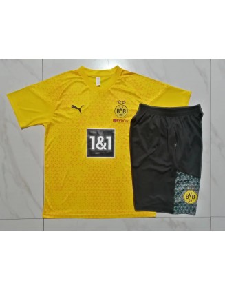 Jersey + shorts Borussia Dortmund 23/24