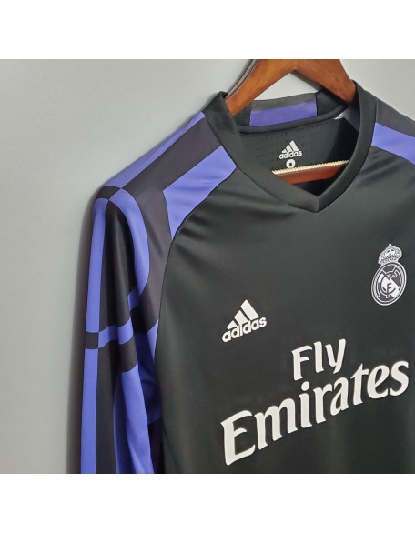 Real Madrid Jersey 15/16 Retro 