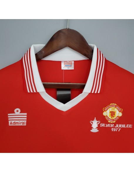 Manchester United Jersey 1977 Retro