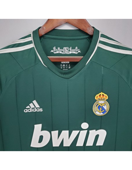 Real Madrid Jersey 12/13 Retro