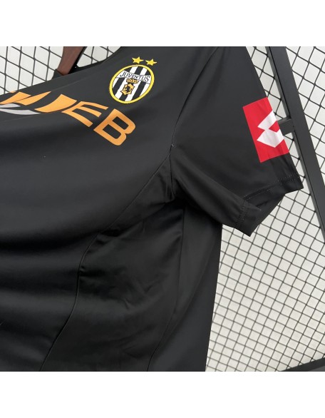 Juventus Jersey 01/02 Retro